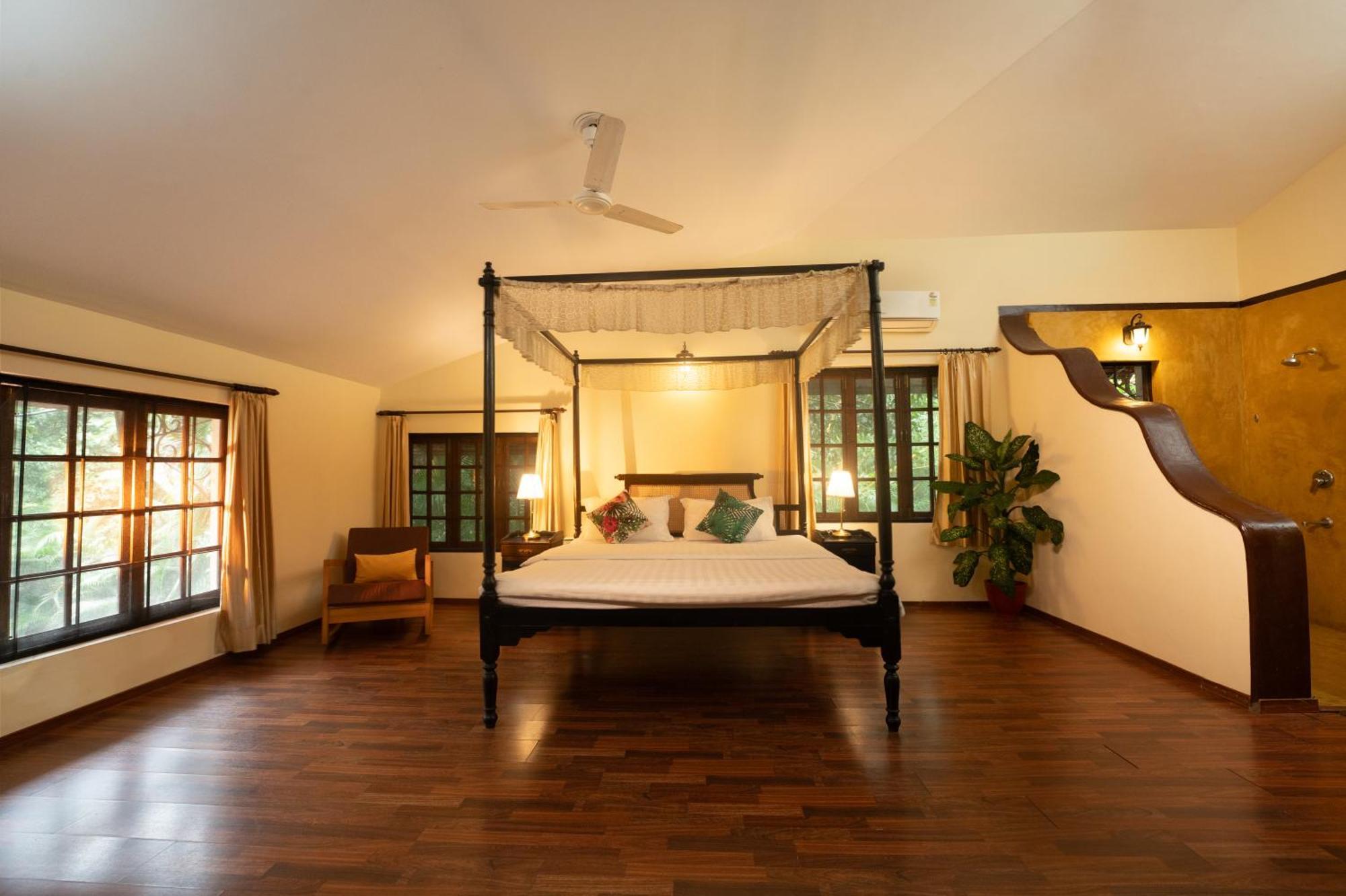 The Island Pool Villa Panaji Bagian luar foto