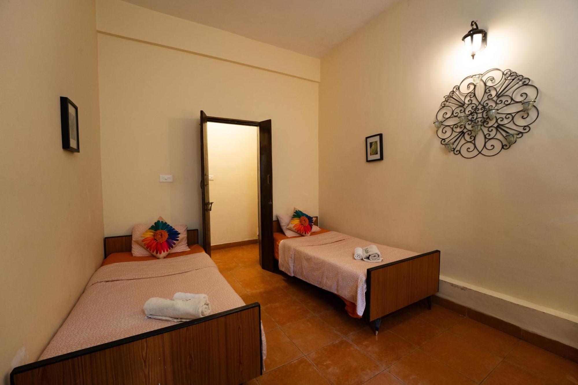 The Island Pool Villa Panaji Bagian luar foto